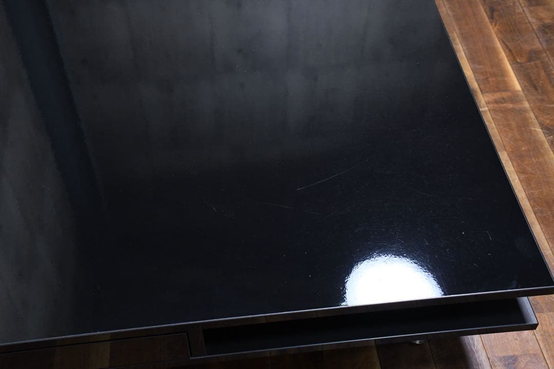 ELC37 イケア トフテリード コーヒーテーブル ハイグロス ブラック