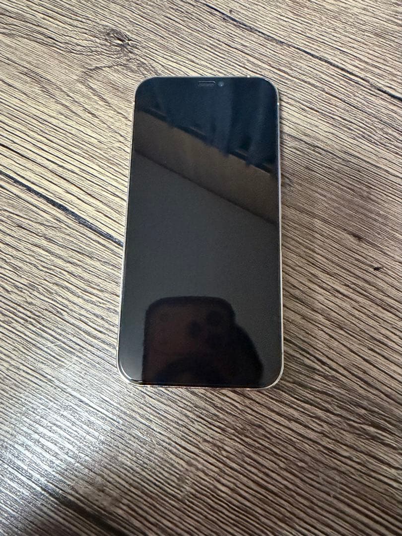 Apple iPhone12Pro ホワイト SIMフリー バッテリー95%