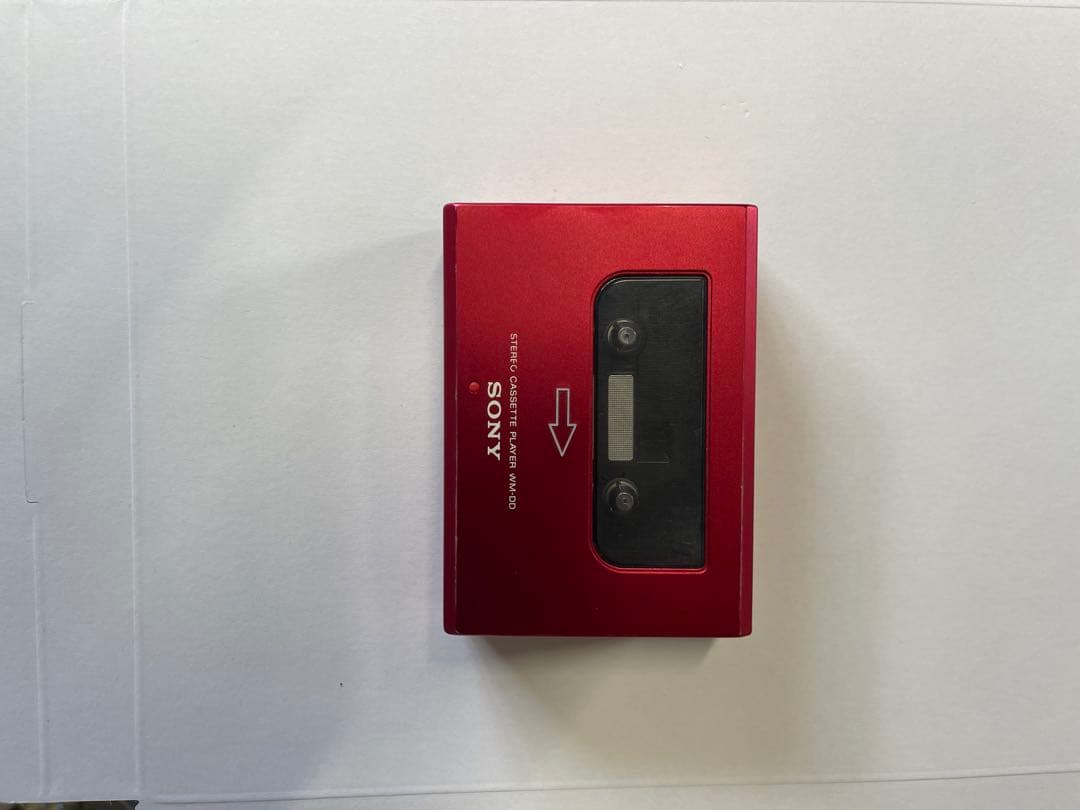 SONY WALKMAN DD カセットプレーヤー レッド