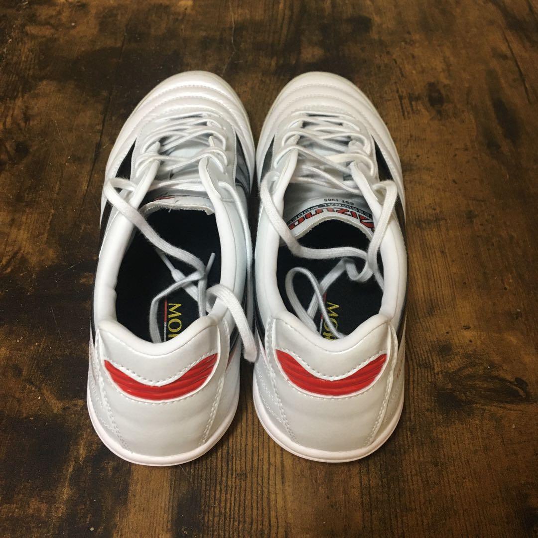 ミズノモレリアIN 25.5 試着のみ