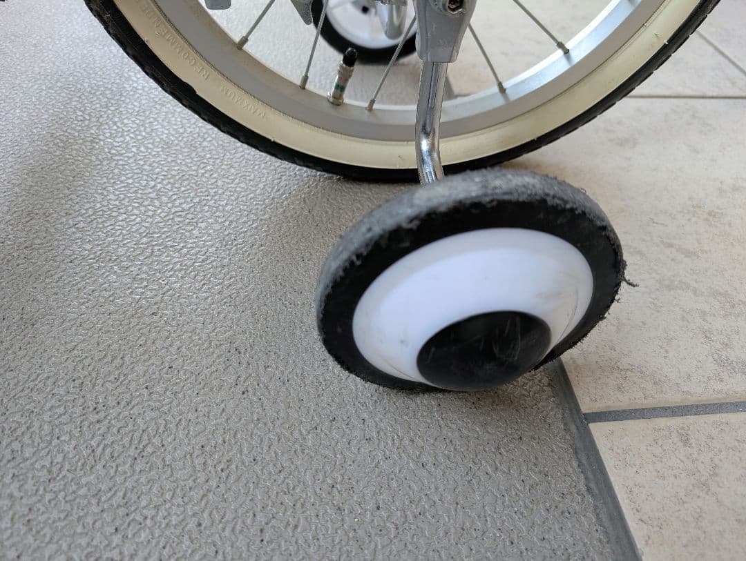 【大阪府池田市・引渡し限定】子ども用自転車 16インチ サイクルベースあさひ