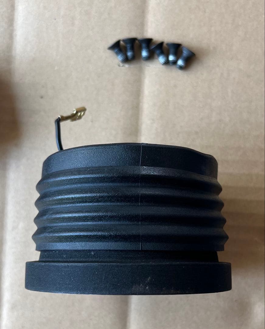 【希少】momoステアリング3スポーク 本革イタリア製(1987年)