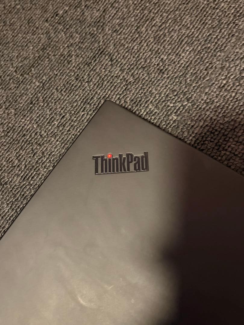 Lenovo Thinkpad X1 Carbon 第7世代