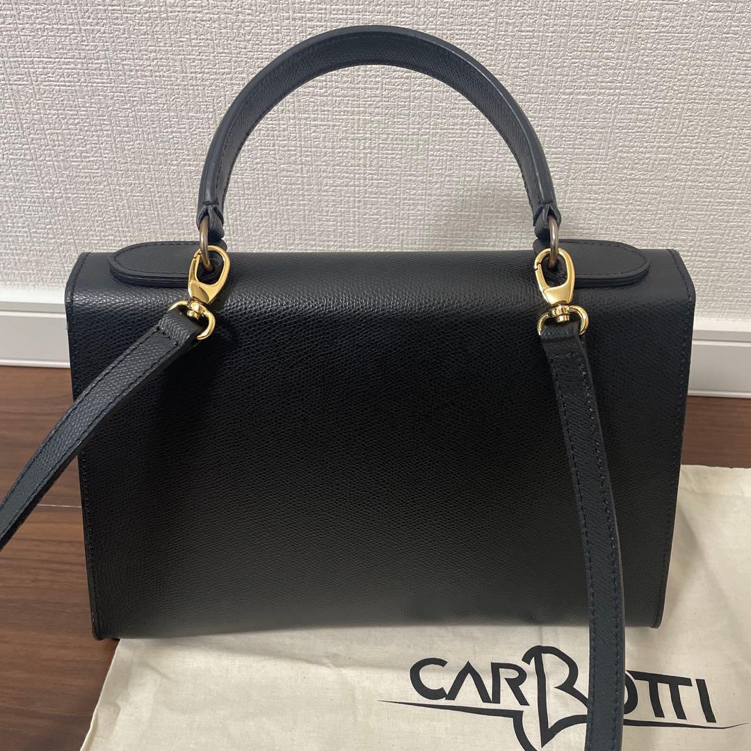 CARBOTTIハンドバッグ