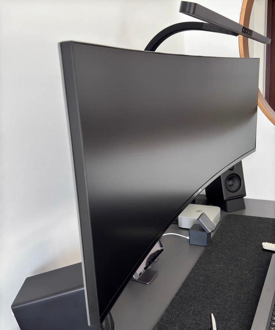 DELL U4919DW 49インチ　ウルトラワイド曲面モニター　美品