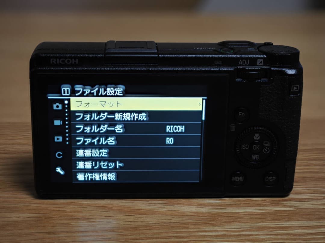 RICOH GR III ワイドコンバージョンレンズ SDカード おまけ付き