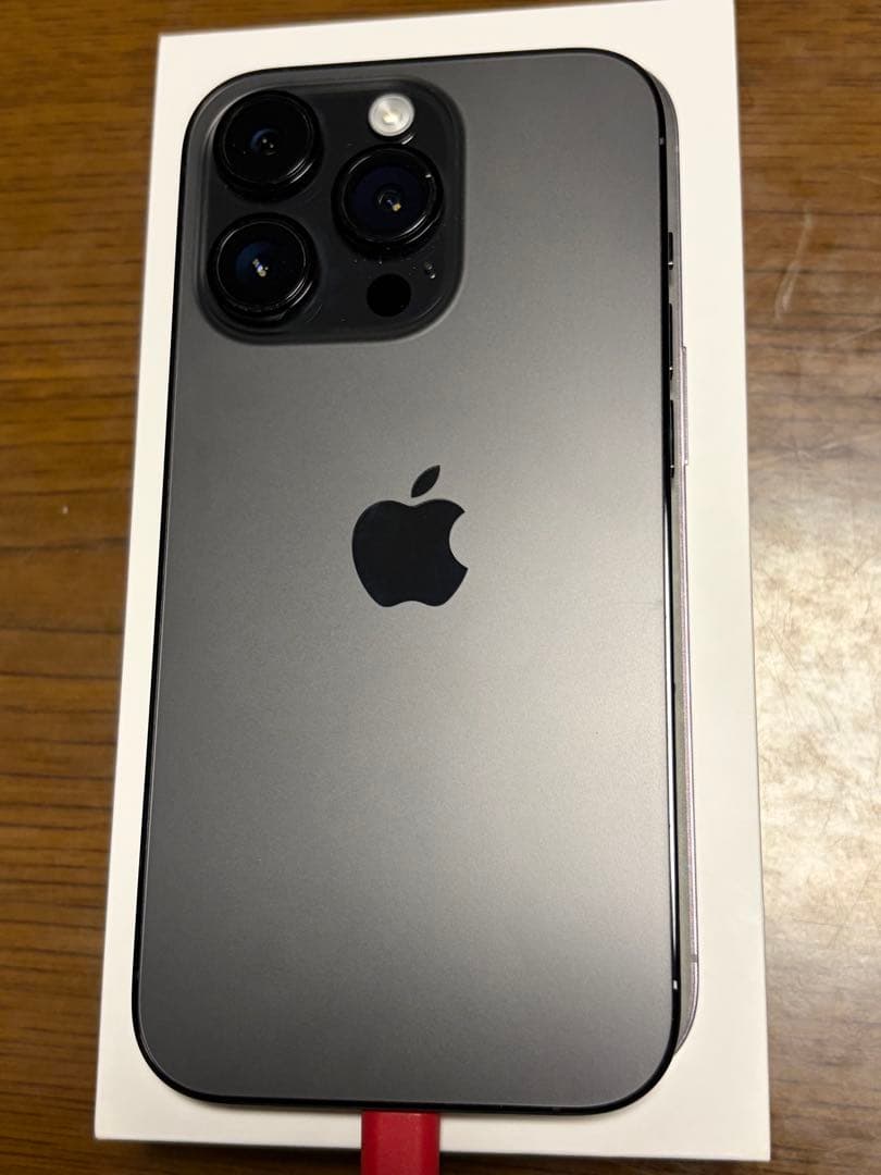 Apple iPhone 14 Pro スペースブラック 本体　中古