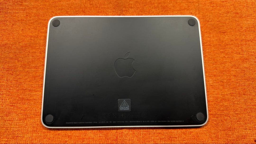 Magic Trackpad ブラック 外箱無し