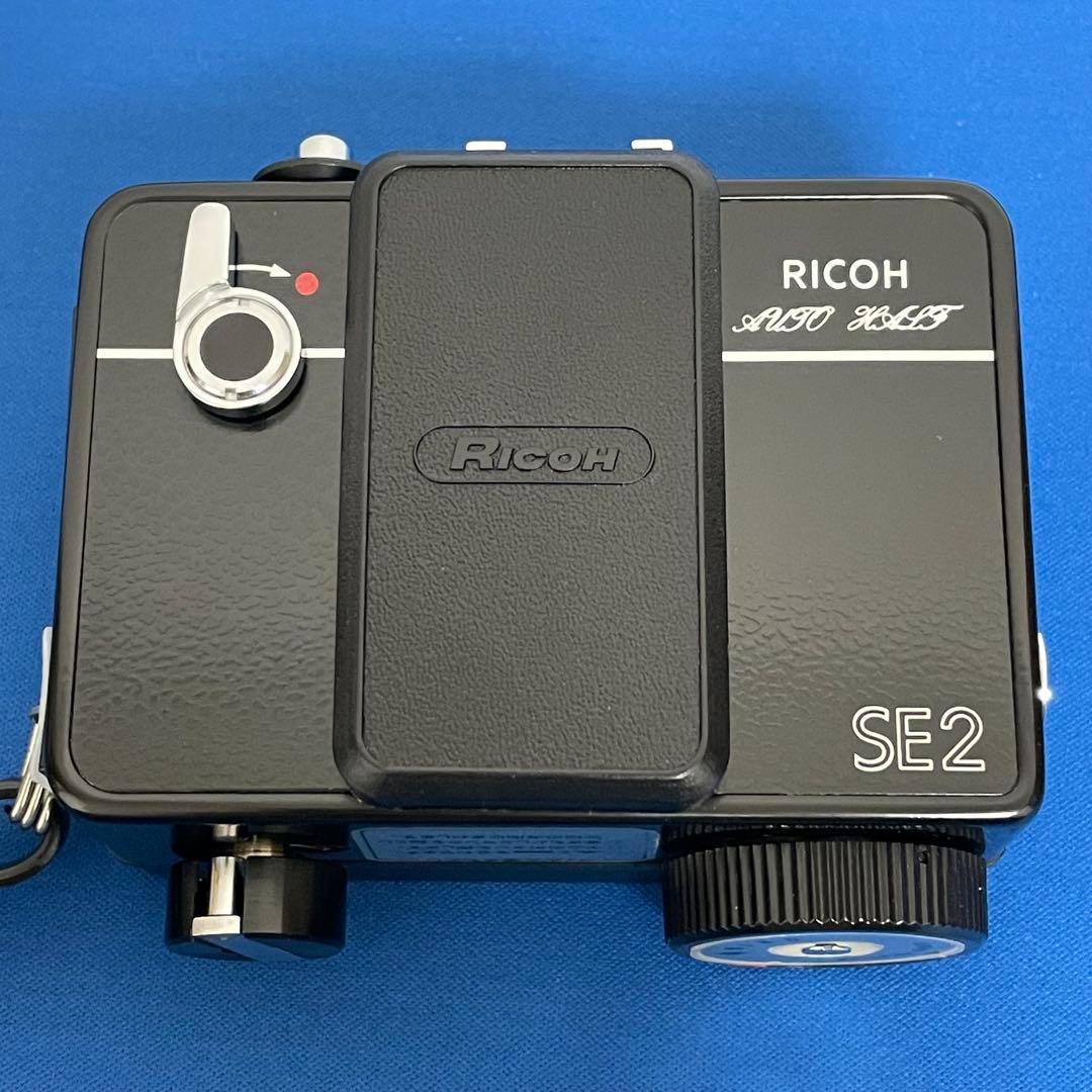 ☆最上美品！☆リコーオートハーフSE2ブラック☆未開封36枚撮りフィルム付き！☆