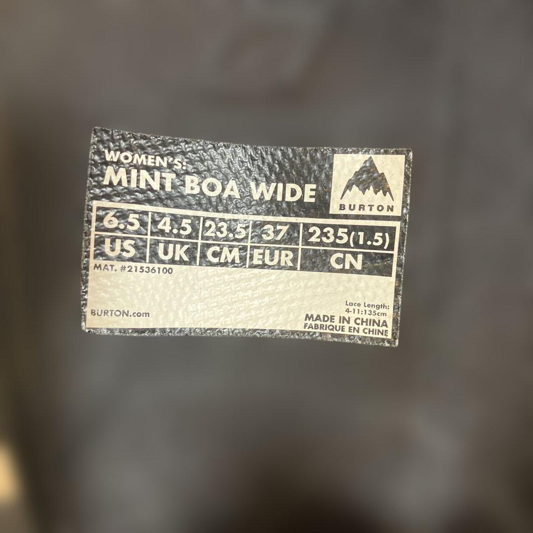 Burton Mint 23.5cm 女性用スノーボードブーツ　BOA