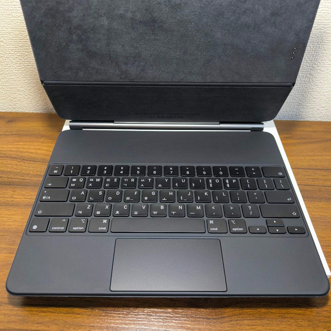 Apple iPad Magic Keyboard 12.9インチ