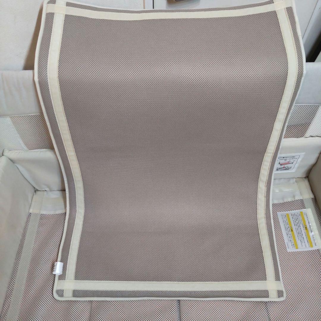 (美品 )ココネルエアー　プラスAB ホワイトベージュ Aprica アップリカ