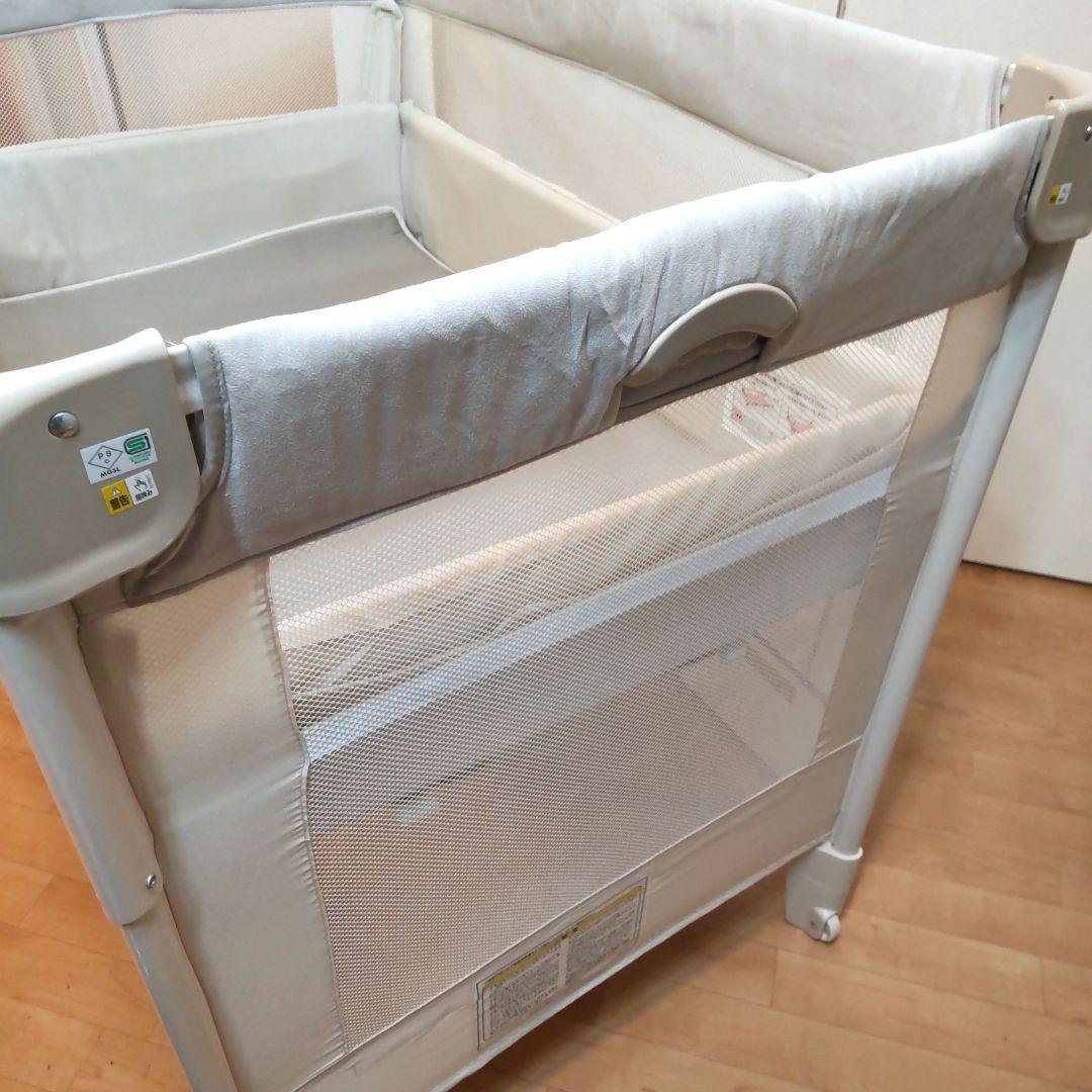 (美品 )ココネルエアー　プラスAB ホワイトベージュ Aprica アップリカ