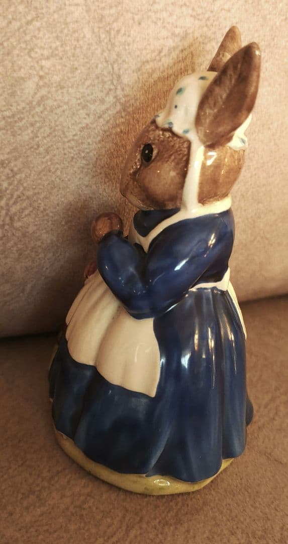 ロイヤルドルトン バニキンズ フィギュリン 陶器 うさぎ