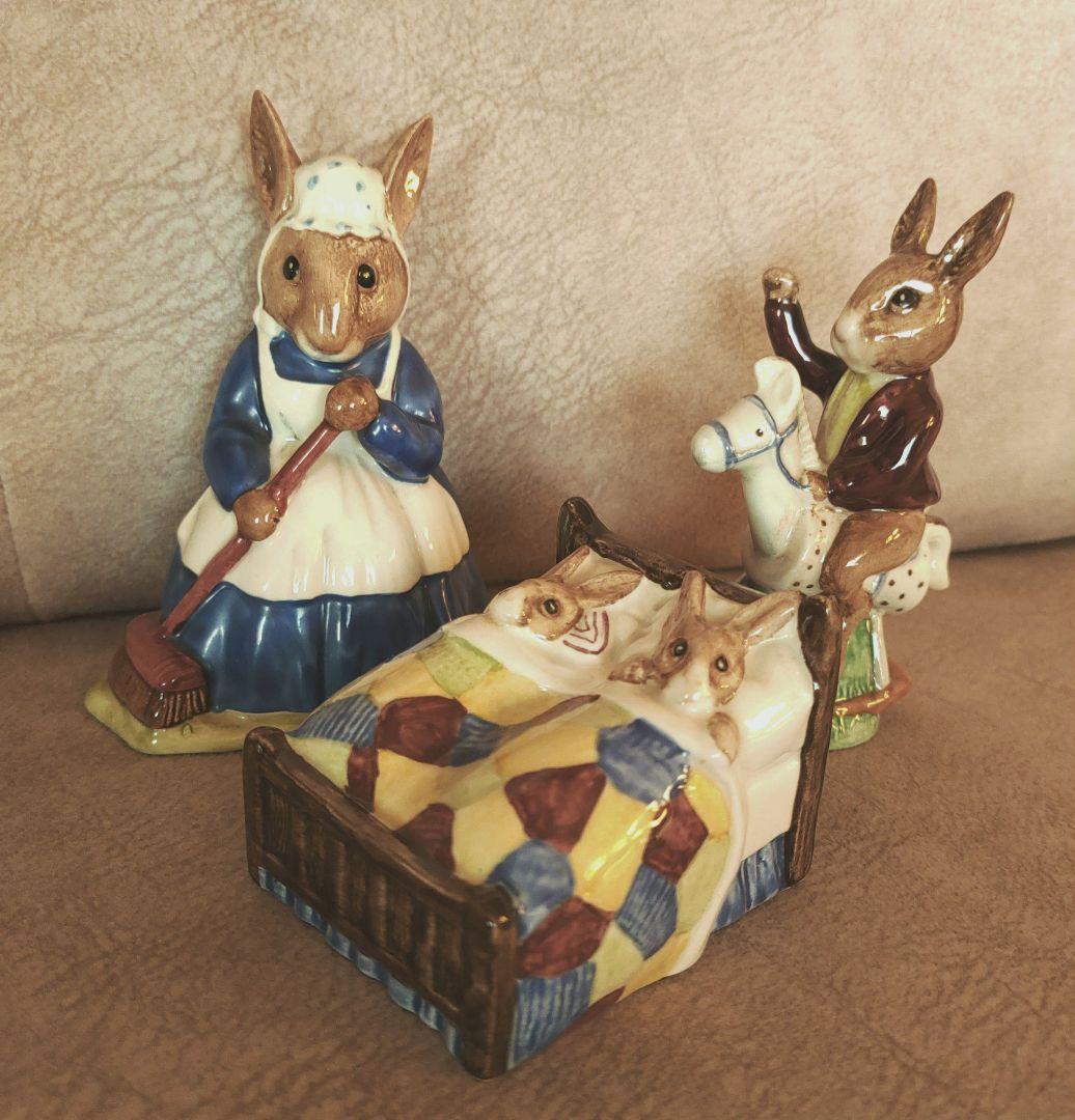 ロイヤルドルトン バニキンズ フィギュリン 陶器 うさぎ