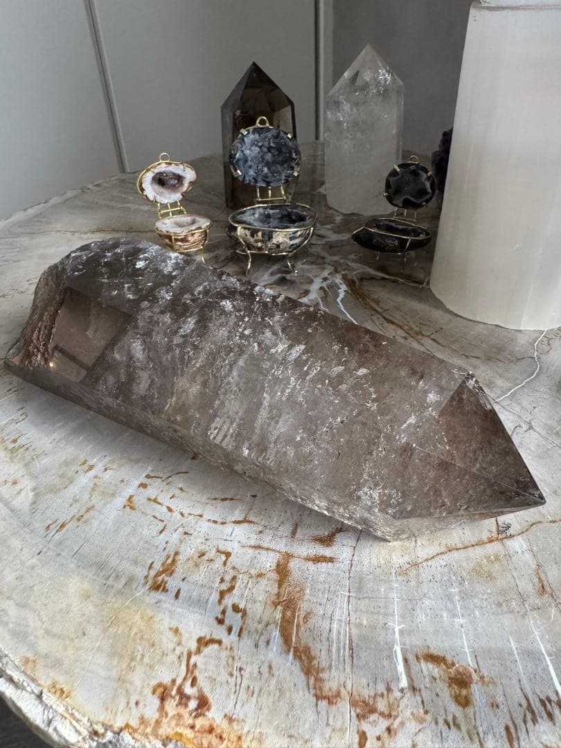 セール最終価格◎スモーキークォーツ タワー型 虹入り 22cm