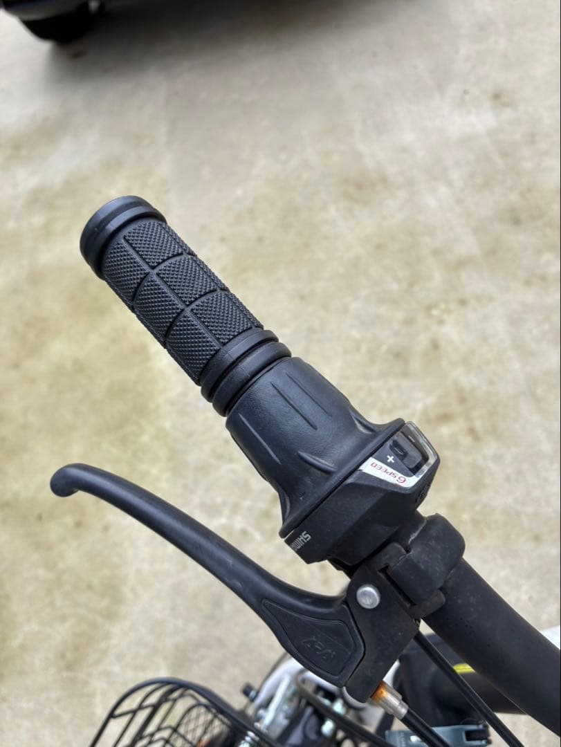 ランドスケープ　20型　ホワイト　折りたたみ自転車