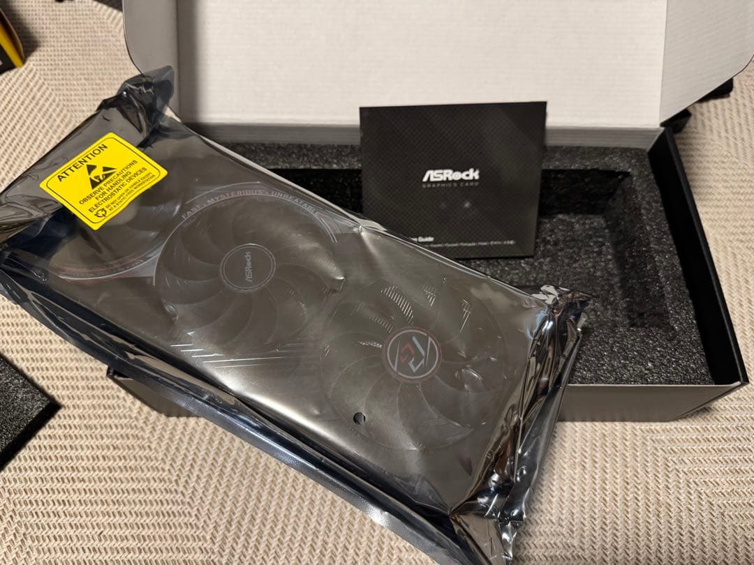 グラフィックボード・グラボ・ビデオカード ASRock Radeon RX 7900 XTX OC Edition24GB