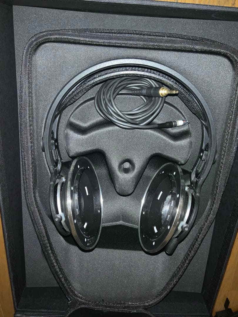AKG K872 ヘッドホン 専用ケース付き