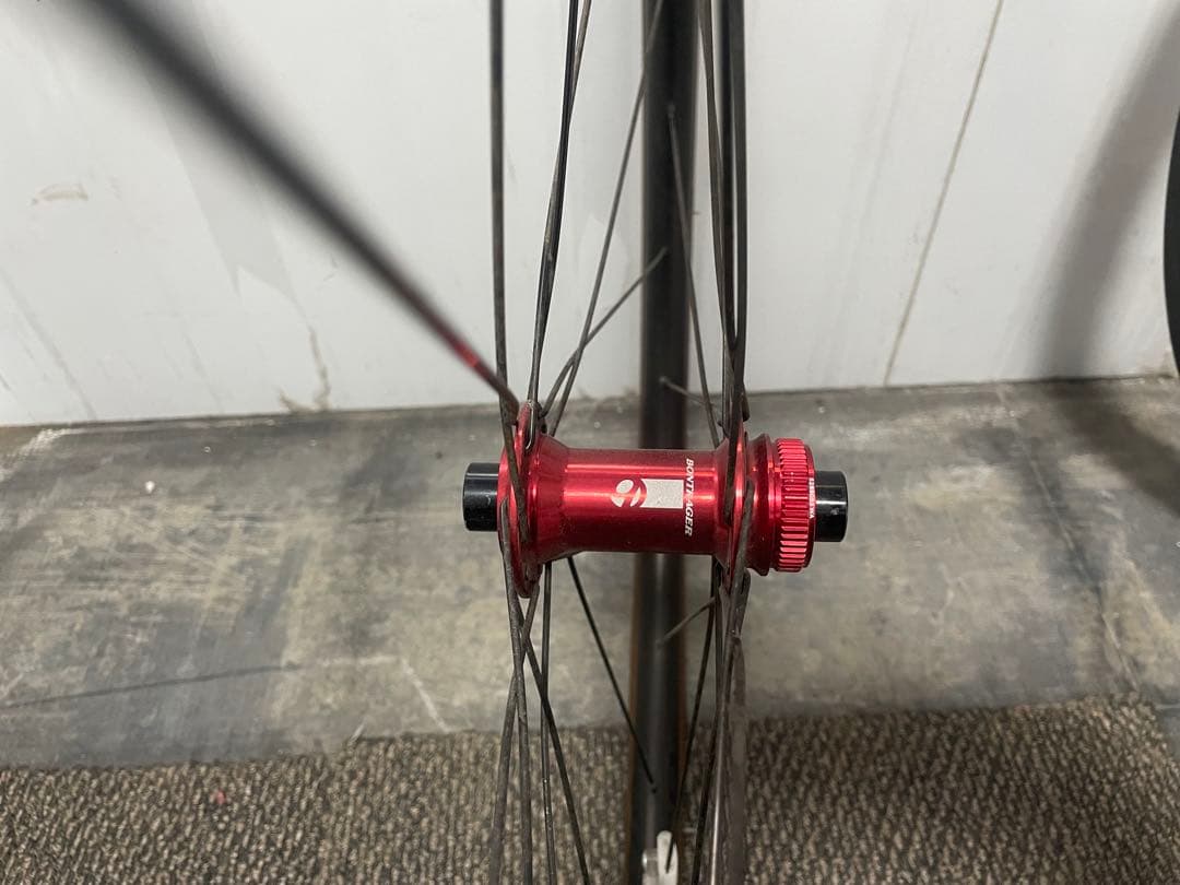 Bontrager Paradigm R3 700C ホイールセット