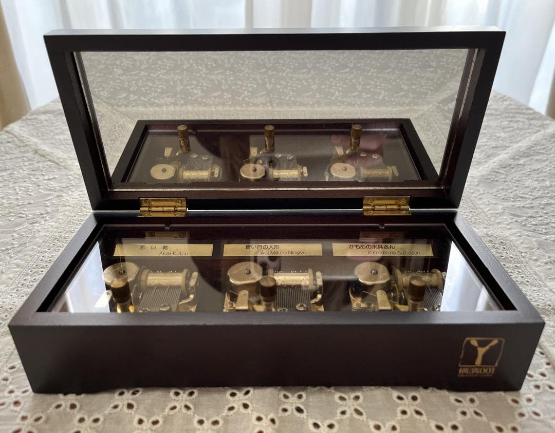 希少　横濱００１ 横浜高島屋オリジナル　3曲組み合わせオルゴール　木製　完売品