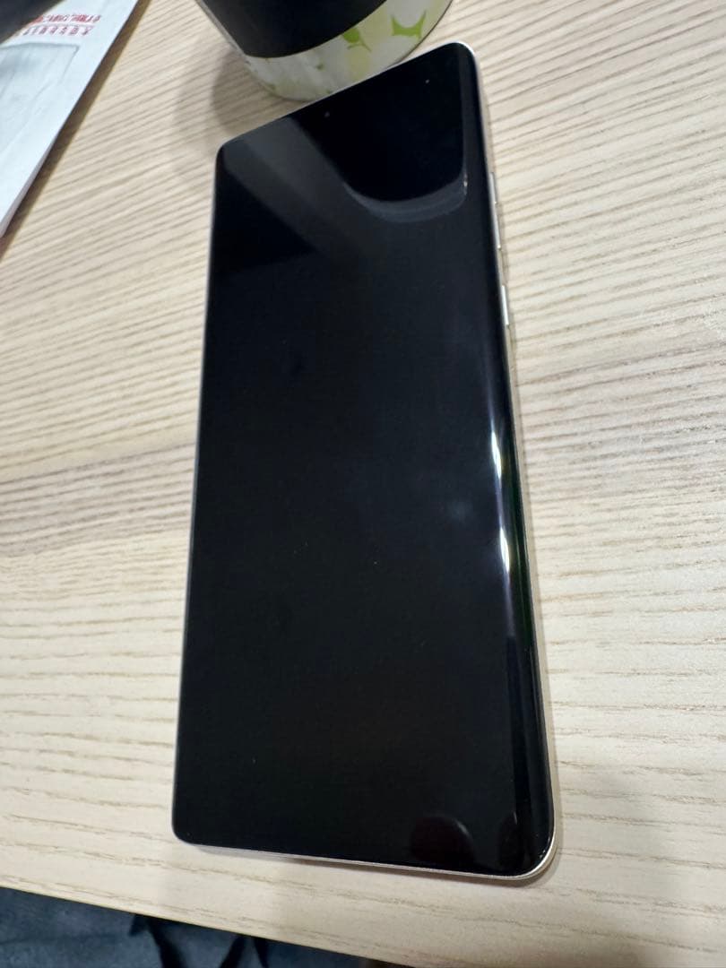 motorola edge 50s PRO バニラクリーム