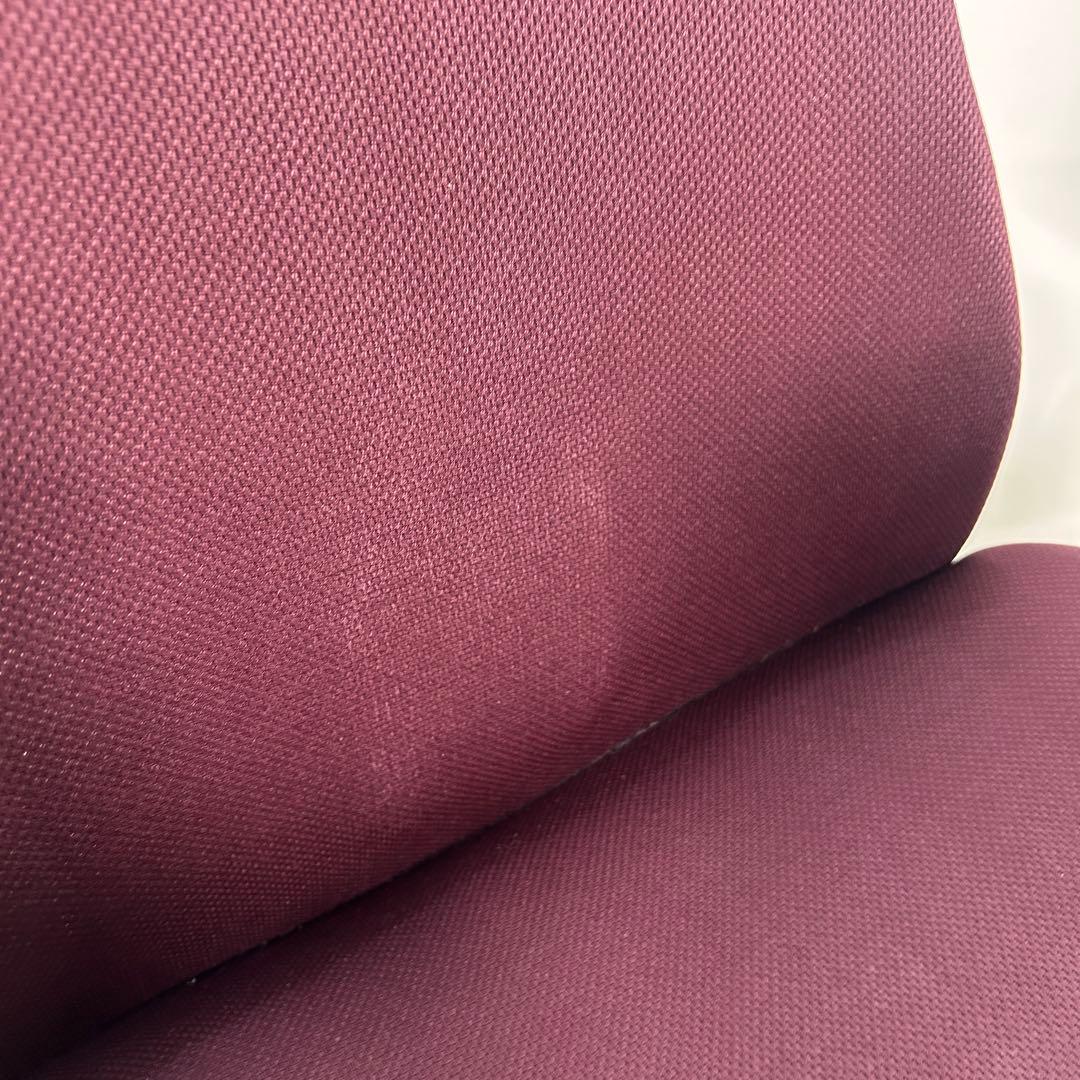 K エンボディチェア ハーマンミラー ホワイト えんじ色系　Embody