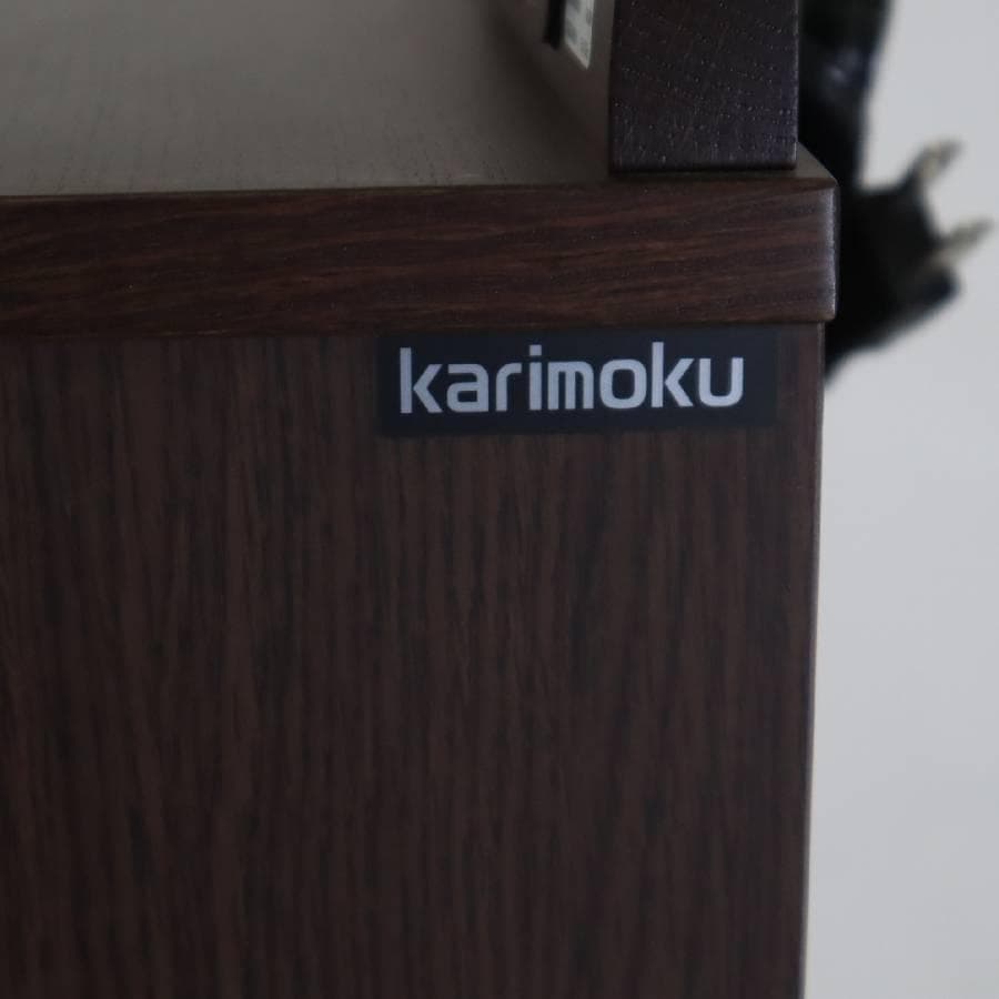 2の1カリモク家具 ナイトテーブル AU8450MK オーク材 コンセント 2