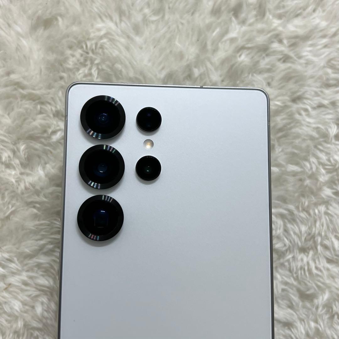 ★ Galaxy S25 ultra 256GB ホワイトシルバー j09