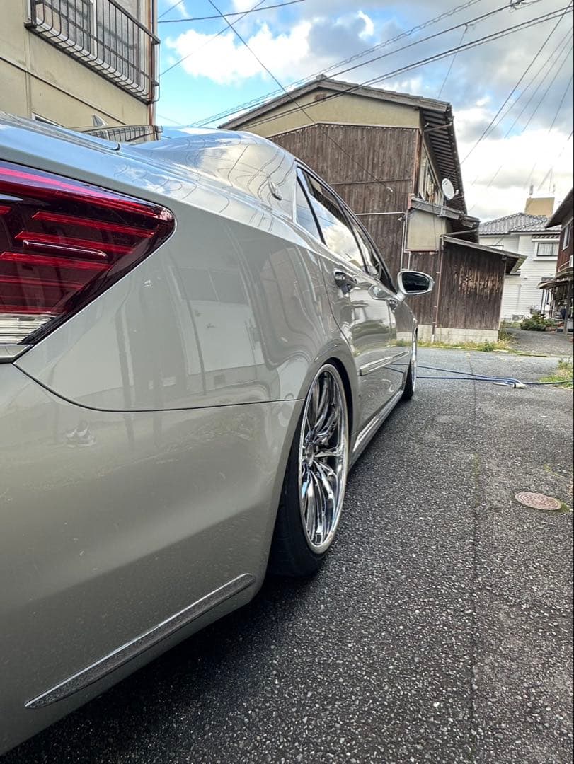 クレンツェヴィルハーム19インチクローム仕上げ 4本ホイールセット