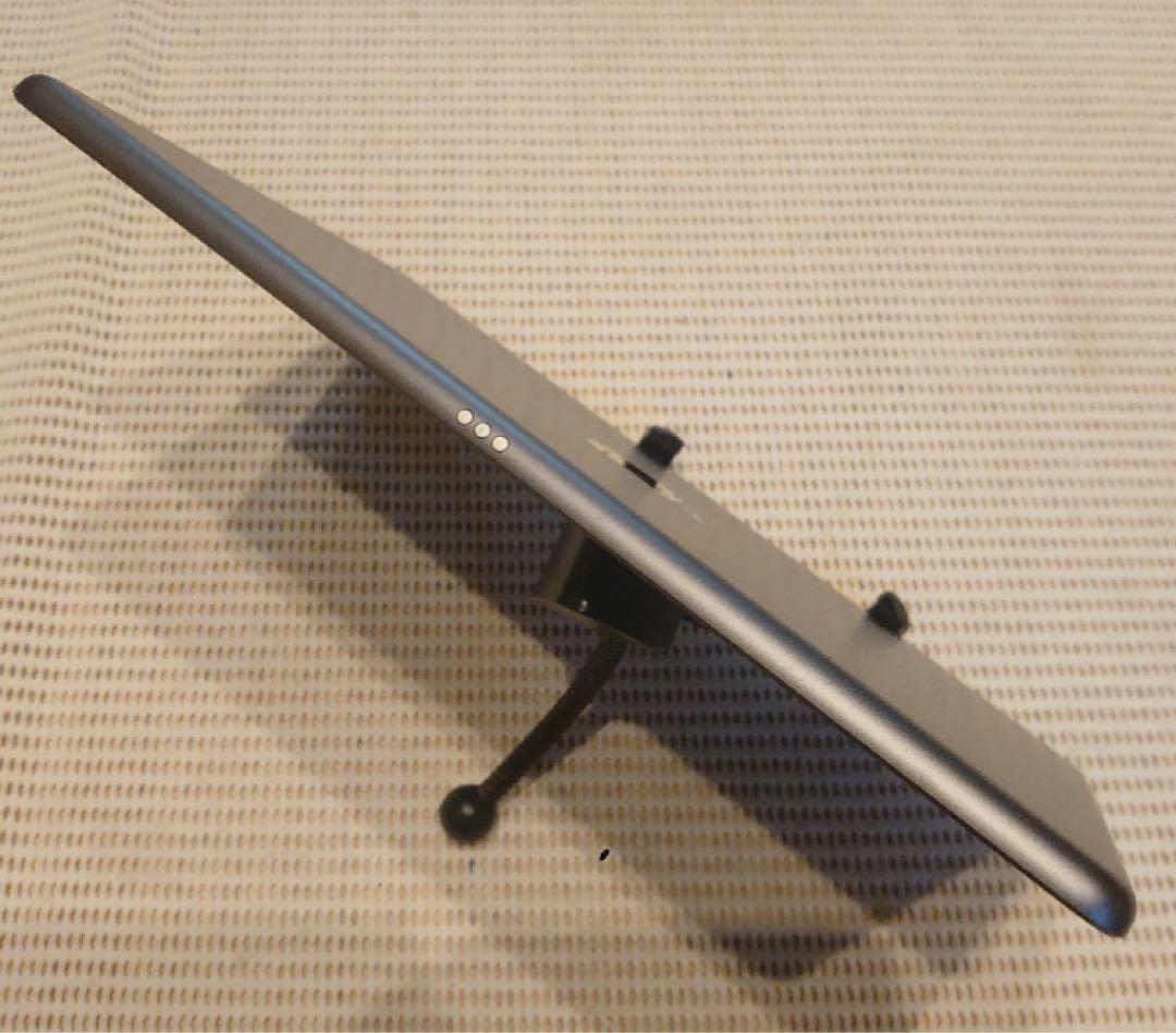 完動品iPad第8世代(A2270)本体32GBグレイ送料込EQ1GC