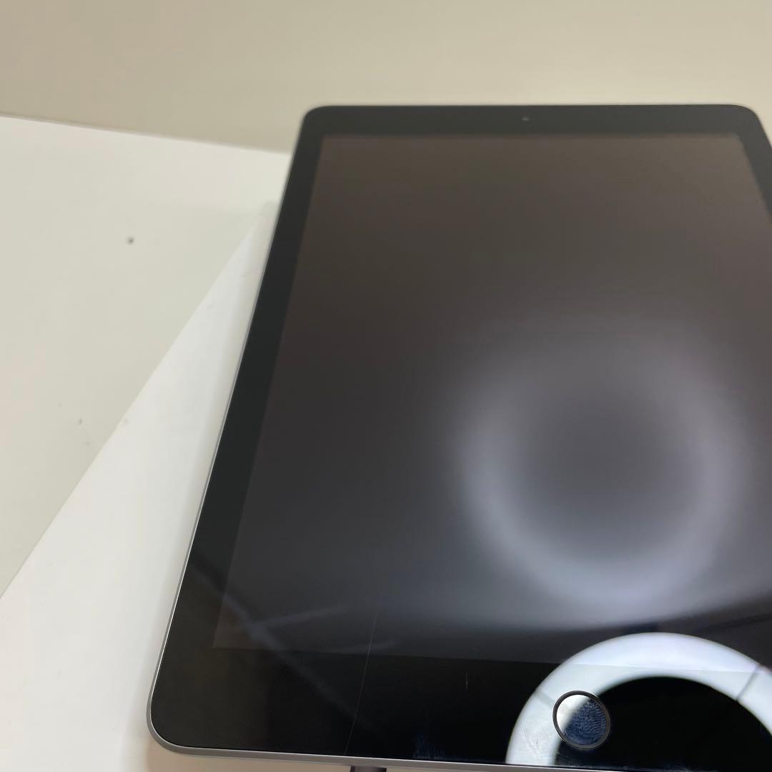 iPad 第6世代 128GB Wi-Fi 100%