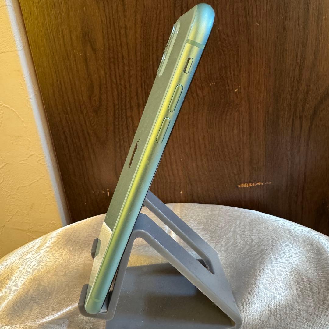 iPhone 11 ミントグリーン 本体　128gb SIMフリー