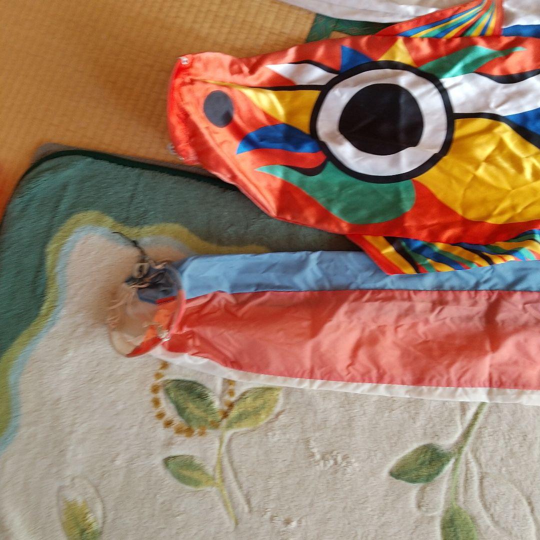 1970年大阪万博　太陽の塔で知られる　岡本太郎の　こいのぼり　鯉のぼり