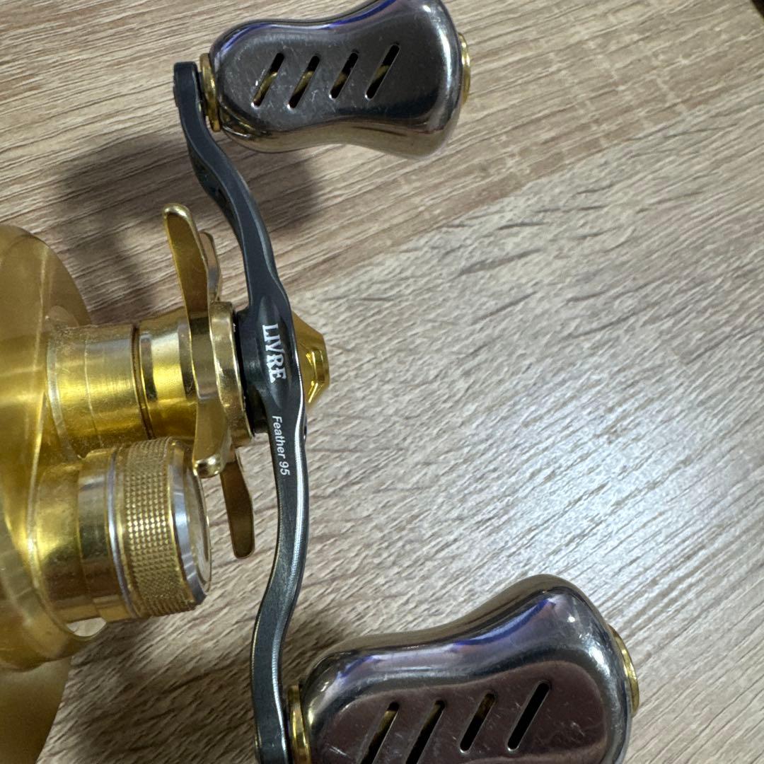 ト*ウ様 カルカッタコンクエスト200 リブレハンドル付き！