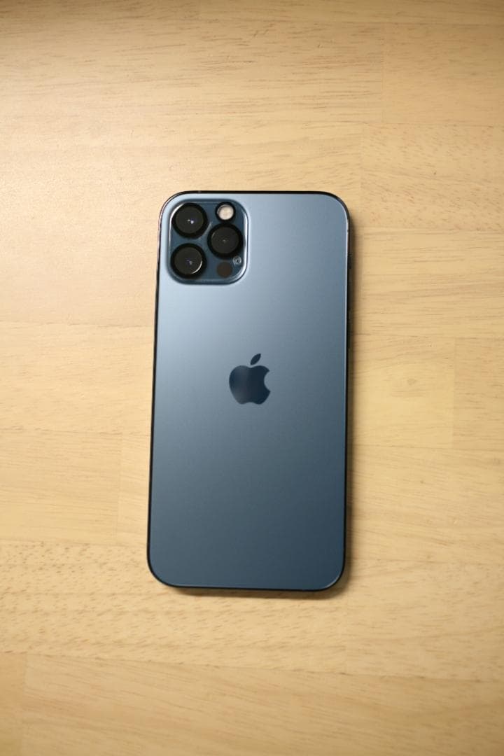 iPhone 12 pro 128GB　美品　SIMフリー版