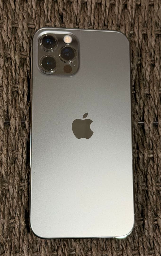 スマートフォン本体 Apple iPhone12 pro 128GB MGM53J/A