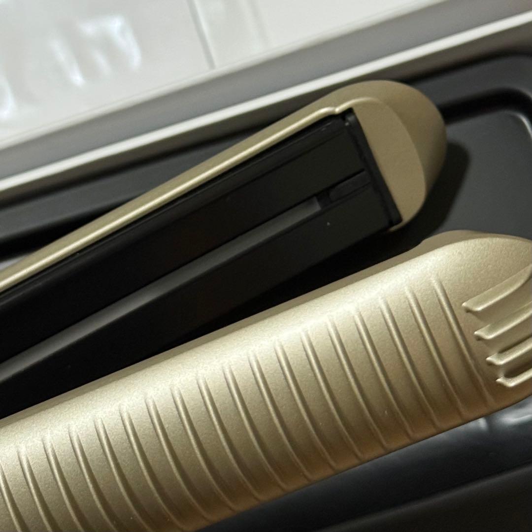 【金曜まで1000円値下げ】スムースアイロン フォトイオン プラス ゴールド