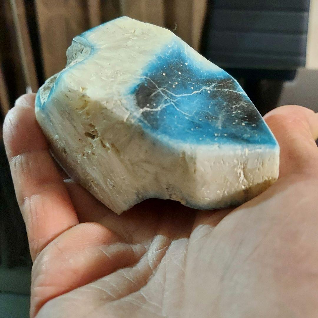 綺麗な色合い♪大きな激レア石 ブルーアイス グレイシアライト 表面磨き 307