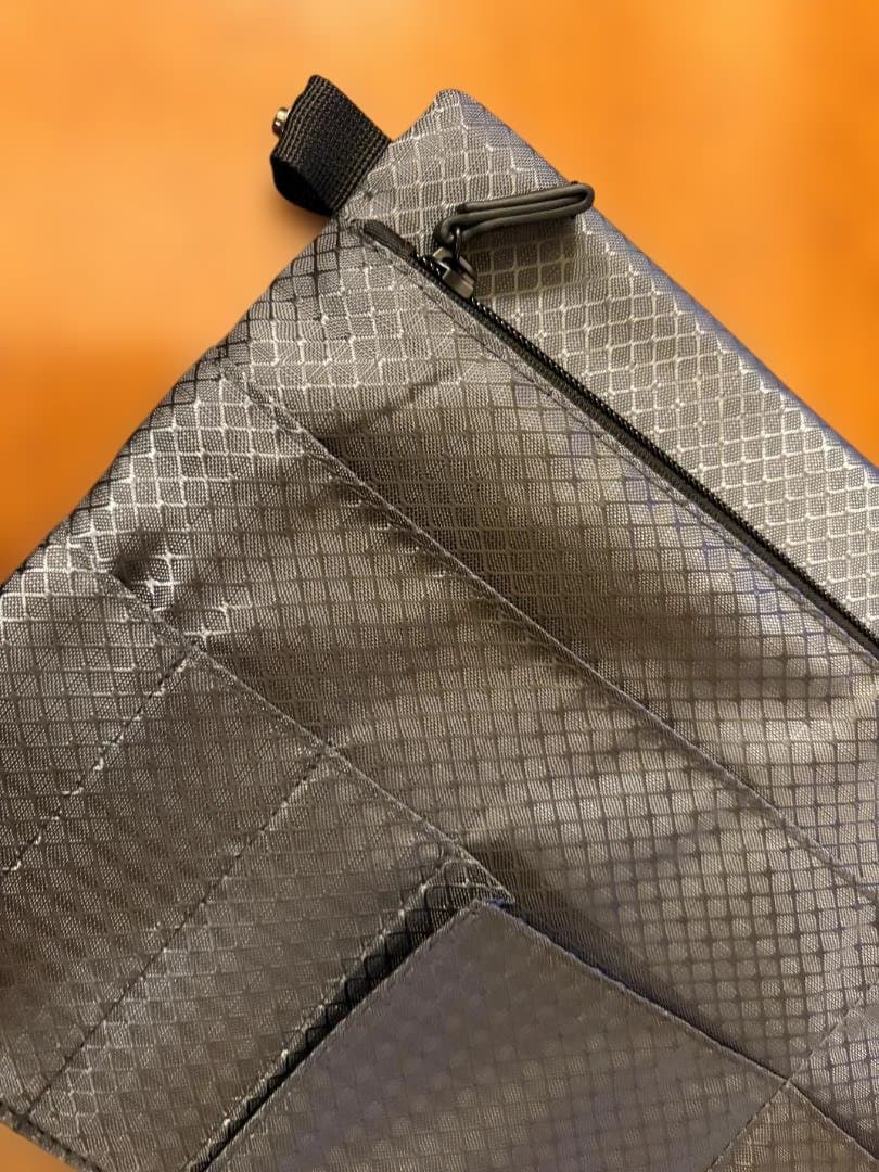 Evoon ととのうトート2.0 未使用級 ビジネスバッグ PC収納 大容量