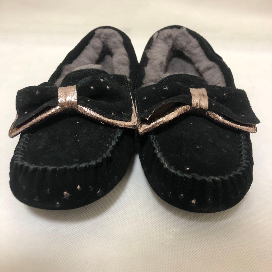 UGG ダコタスターガール ブラック リボン付き モカシン 23cm