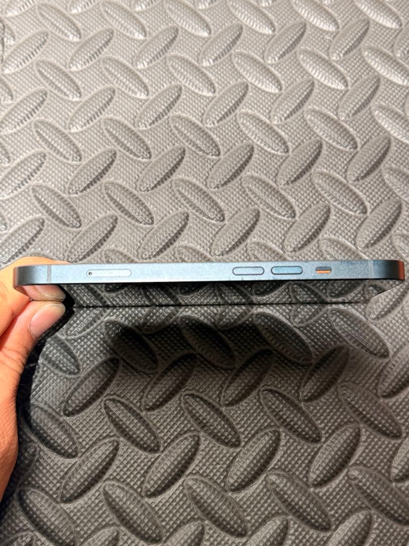 Apple iPhone 13 ミッドナイト 本体 128GB 箱付き