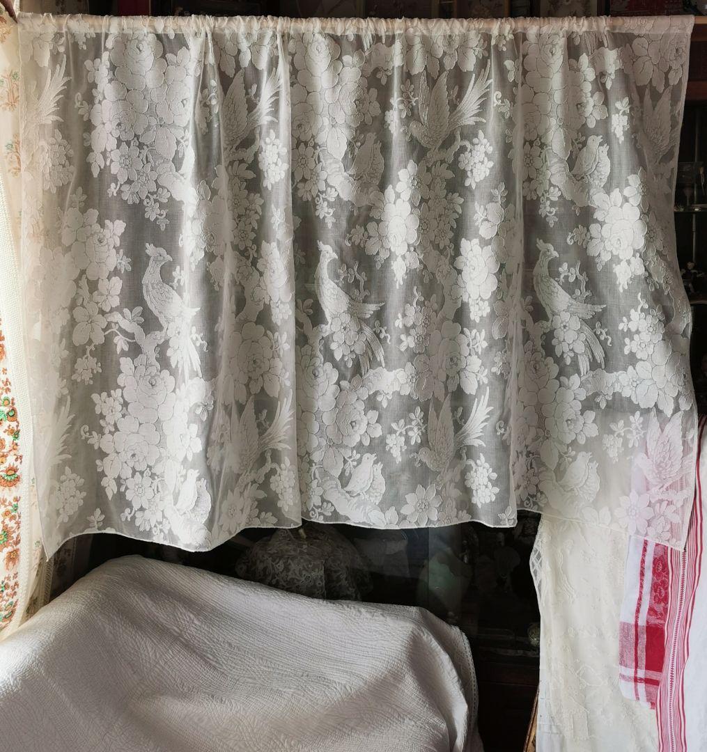 アンティーク ノッティンガムマドラスレース 餌やり鳥の親子 薔薇紋カーテンパネル