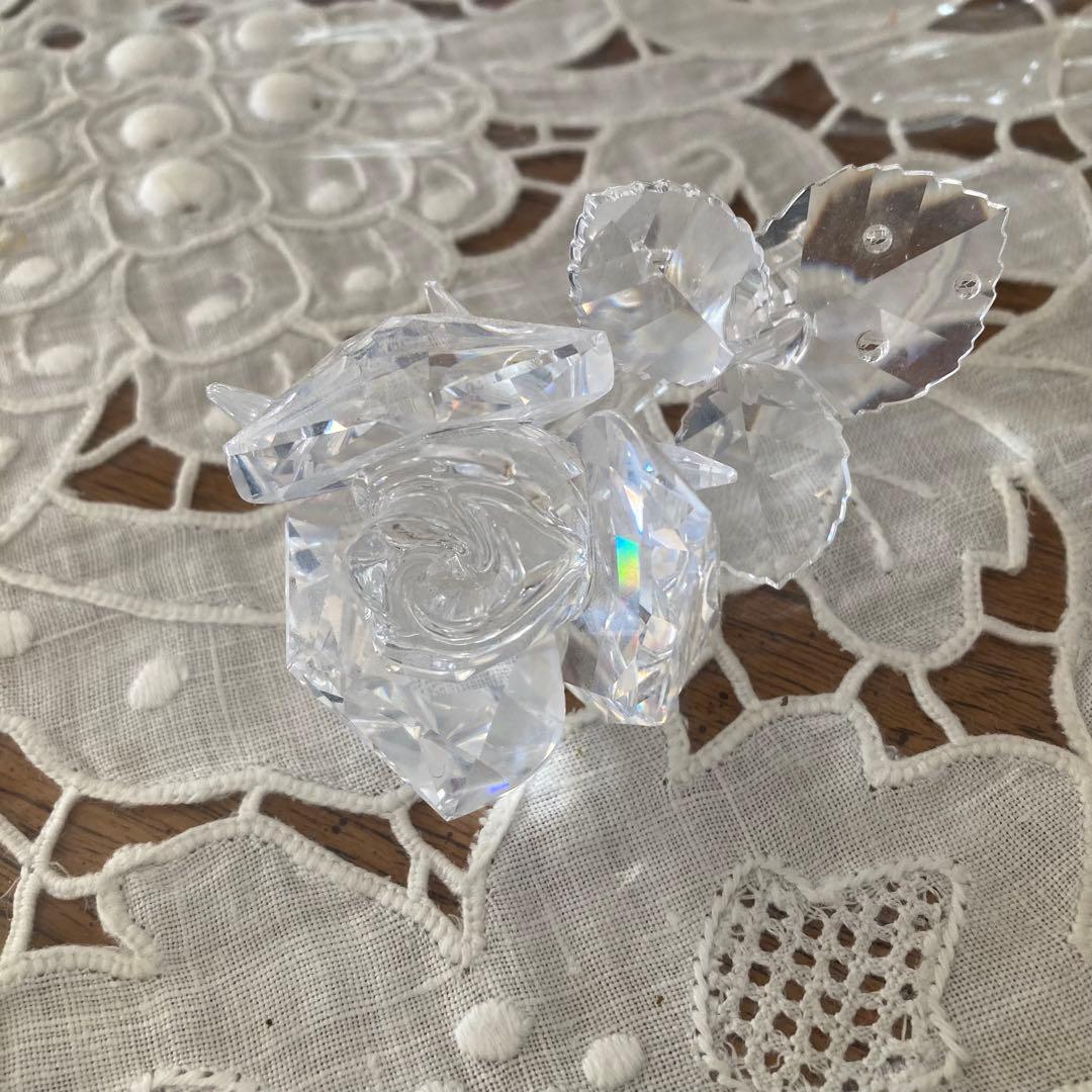 美品 スワロフスキーSWAROVSKI ローズ 薔薇 置き物