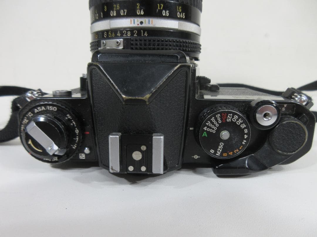 1221W【ジャンク】Nikon フィルム一眼レフカメラ FE2