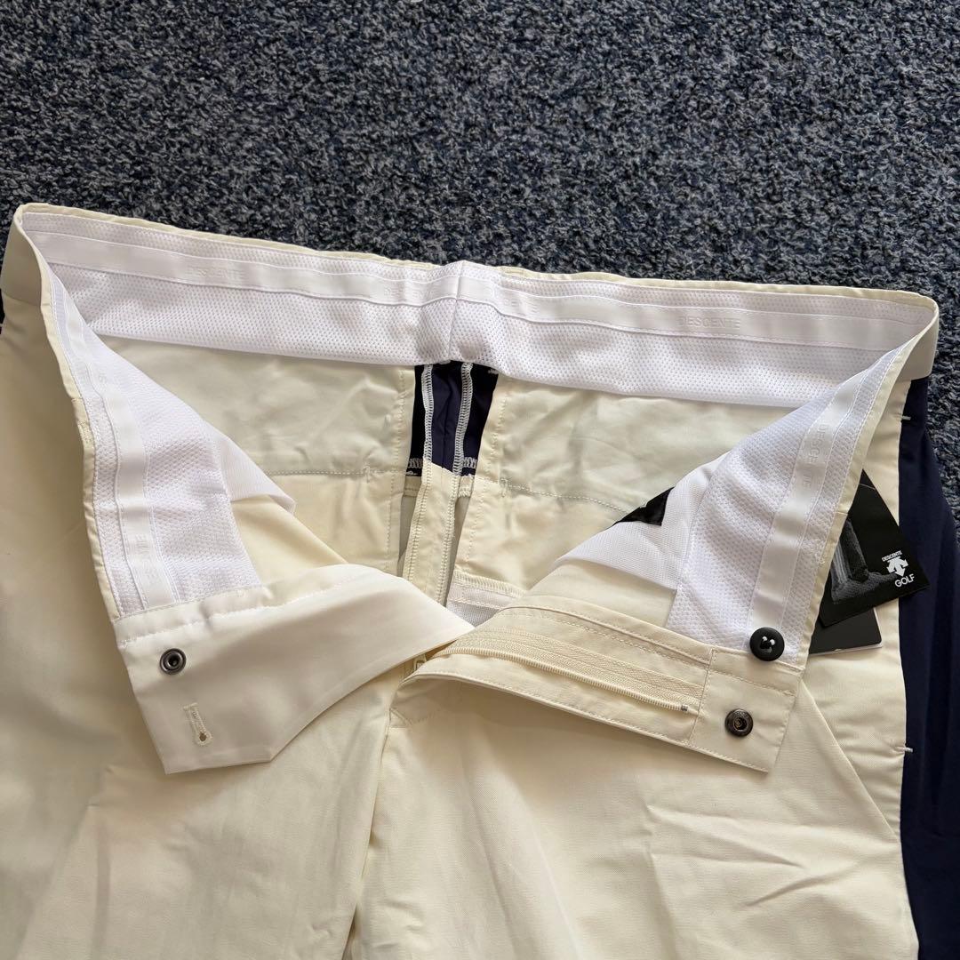 【未使用・タグ付】デサントゴルフ　ストレッチ　パンツ　アイボリー系　サイズ92