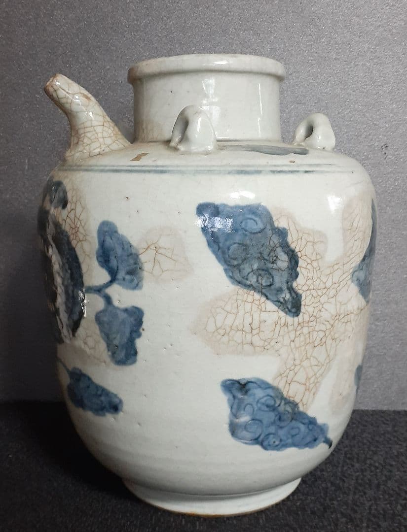 【本物保証❗️】中国古美術　中国古陶磁　古玩　明朝明代　青華　花図　注口付　大壺