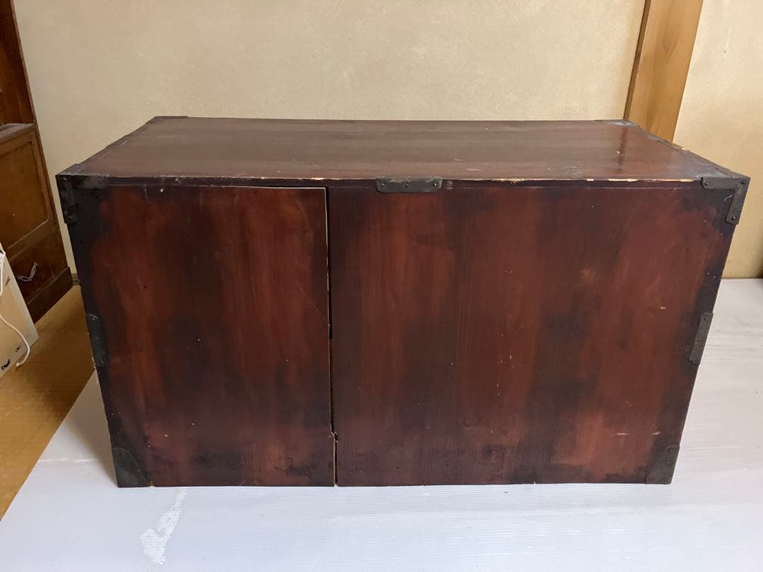 C*〜様 庄内箪笥