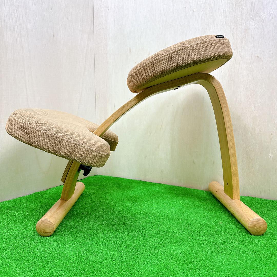 【良品】 サカモトハウス バランスチェアイージー ベージュ 姿勢矯正