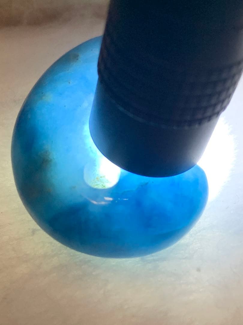 最上級　茄子紺　入りコン沢青翡翠　勾玉　糸魚川翡翠　コン沢勾玉　ひすい　ヒスイ